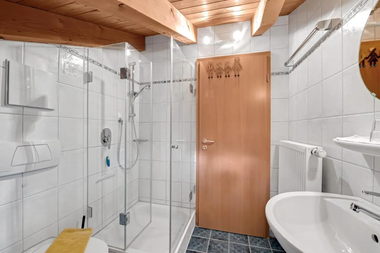 Petrushof Ferienwohnung Hochplatte Oberwoessen Apartment